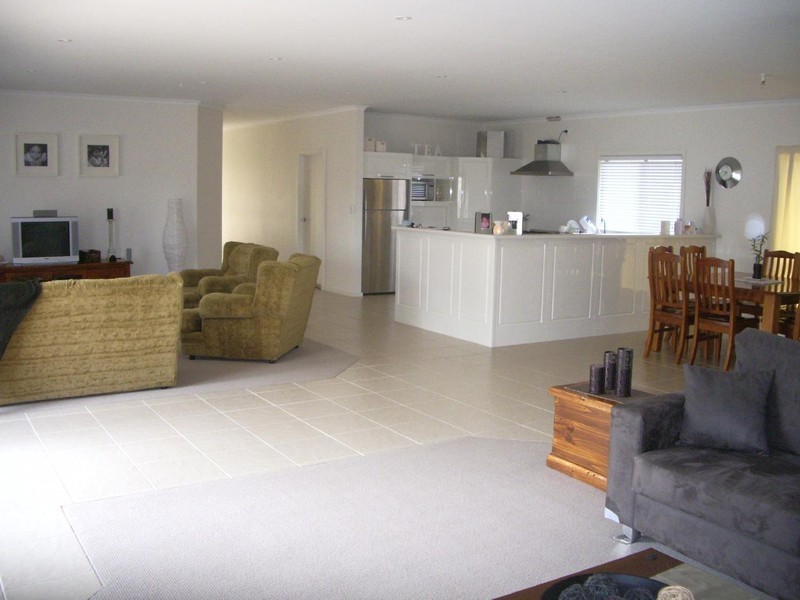 5 Osborne Court, Bordertown SA 5268