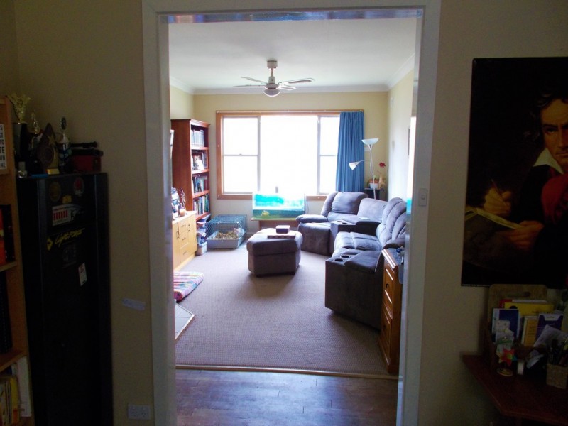 27 Milne Street, Bordertown SA 5268