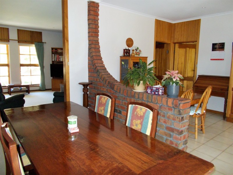 25 Cannawigara Road, Bordertown SA 5268