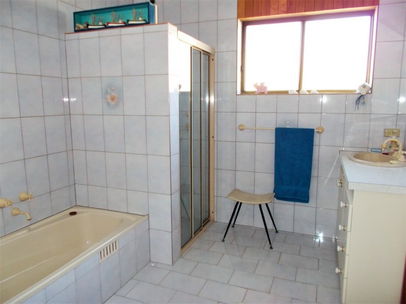 25 Cannawigara Road, Bordertown SA 5268