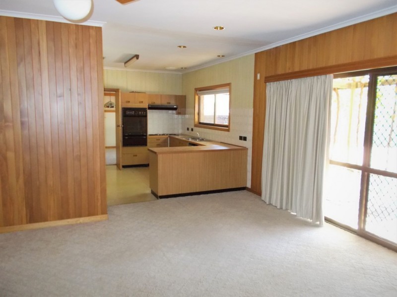 9 Cannawigara Road, Bordertown SA 5268