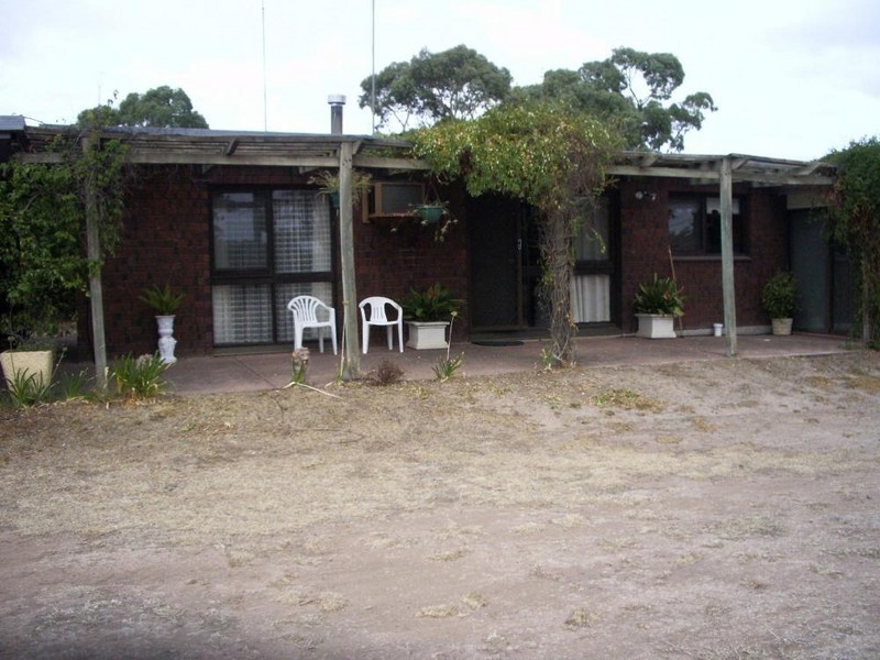 17 Eighth Street, Bordertown SA 5268