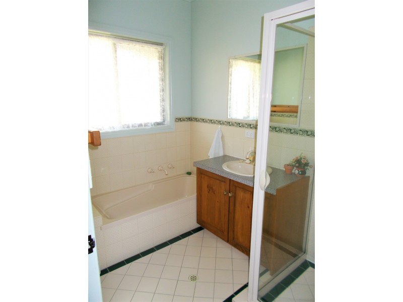 10 Smith Avenue, Bordertown SA 5268