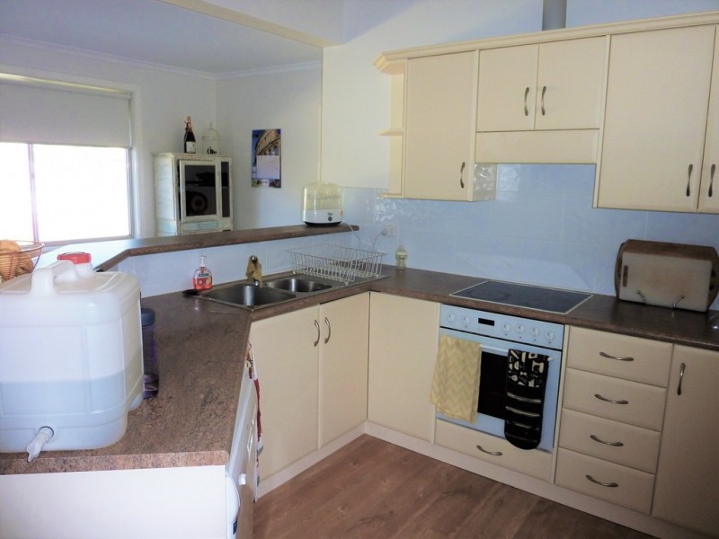 68 Cannawigara Road, Bordertown SA 5268