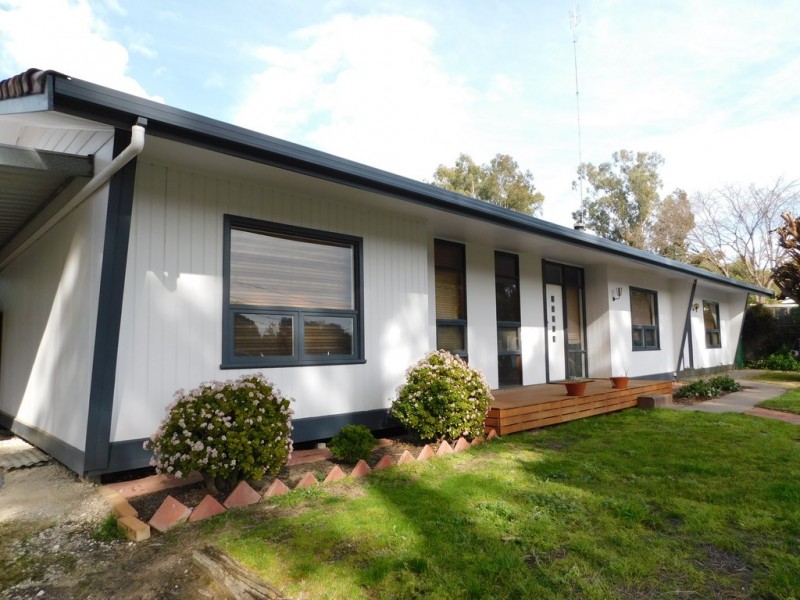 42 Albert Parade, Bordertown SA 5268