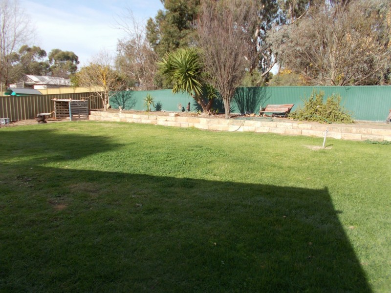 42 Albert Parade, Bordertown SA 5268