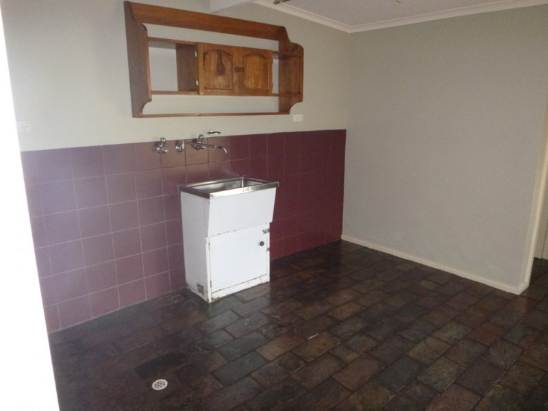 17 Cannawigara Road, Bordertown SA 5268