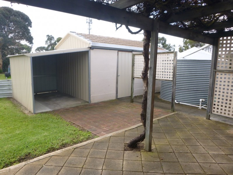 17 Cannawigara Road, Bordertown SA 5268