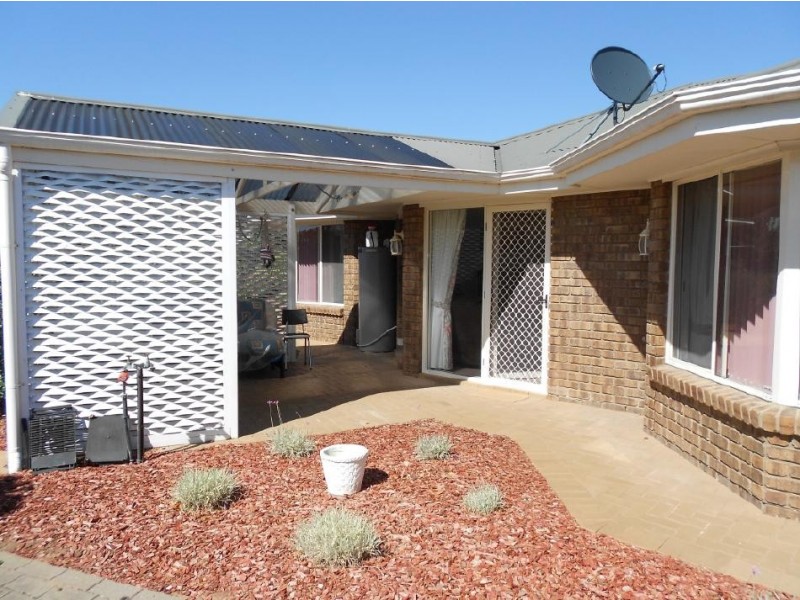 6 Thomas Court, Bordertown SA 5268