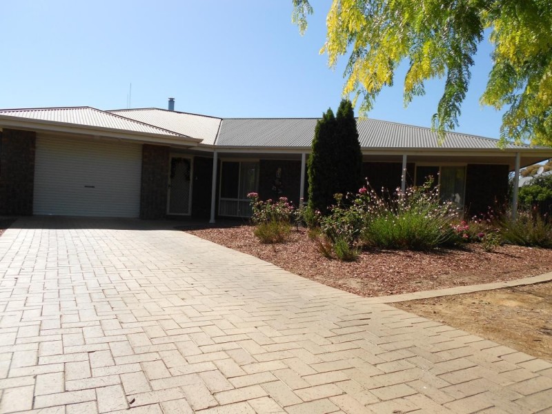 6 Thomas Court, Bordertown SA 5268