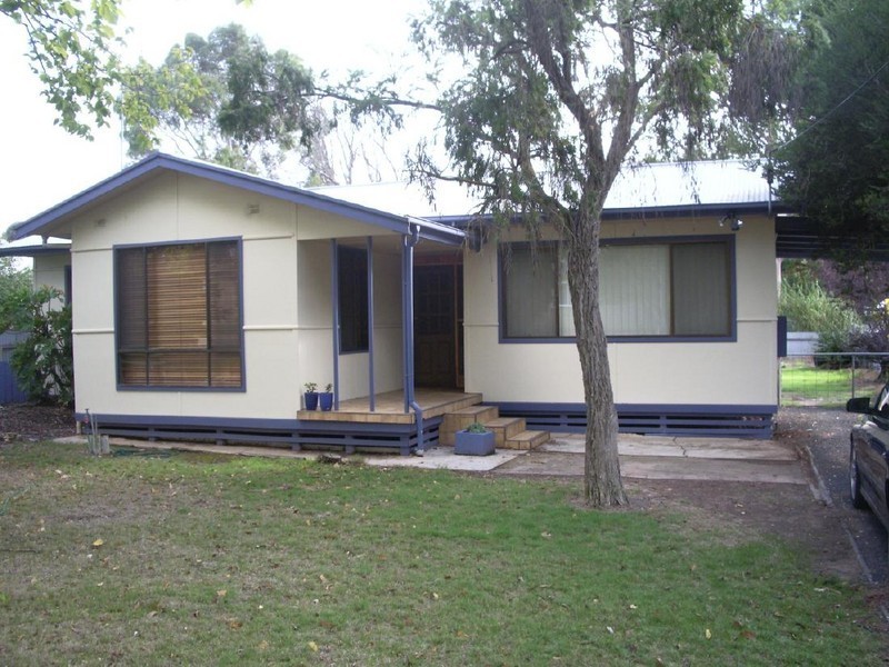 13 Virgo Street, Bordertown SA 5268