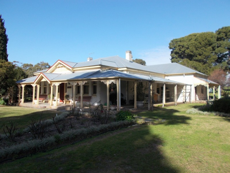 100 Creecoona Terrace, Bordertown SA 5268