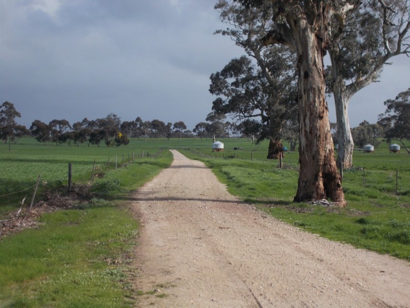 100 Creecoona Terrace, Bordertown SA 5268