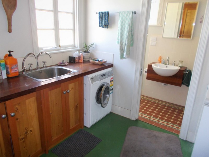100 Creecoona Terrace, Bordertown SA 5268