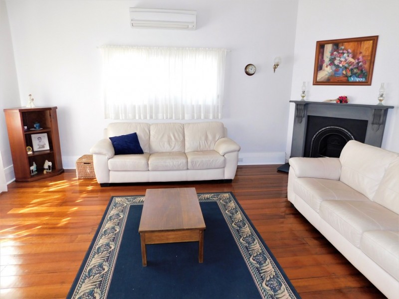 79 West Terrace, Bordertown SA 5268