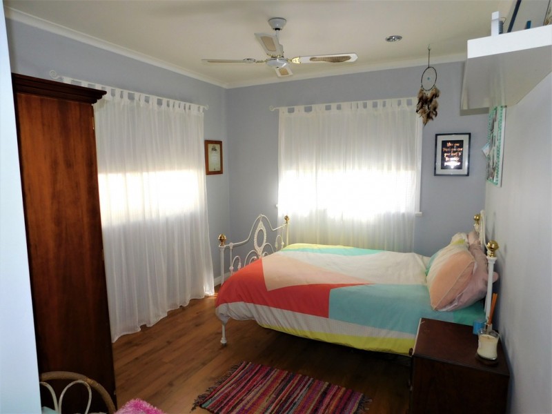 79 West Terrace, Bordertown SA 5268