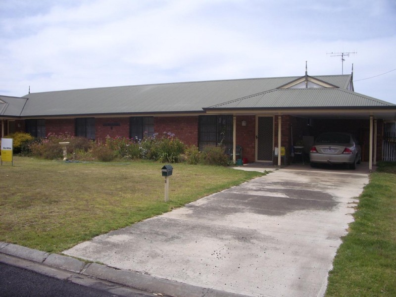 2, 4 Smith Avenue, Bordertown SA 5268