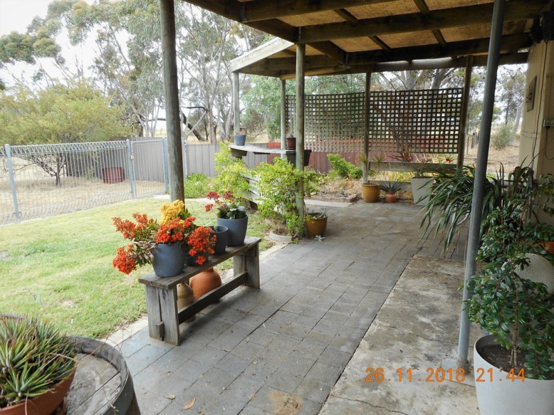 18241 Dukes Highway, Bordertown SA 5268