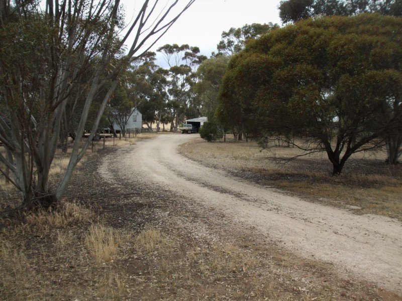 18241 Dukes Highway, Bordertown SA 5268