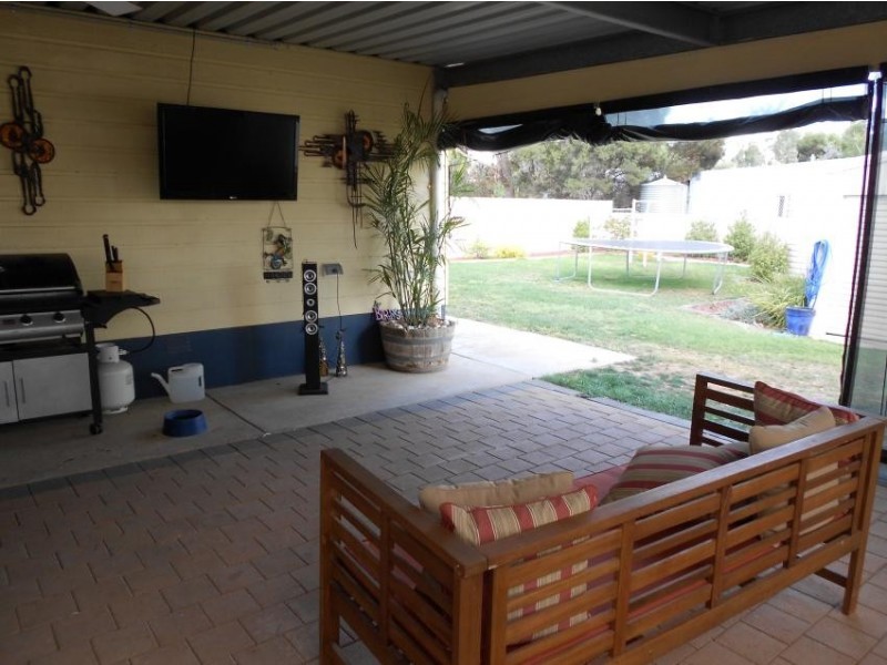 5 Beryl Court, Bordertown SA 5268
