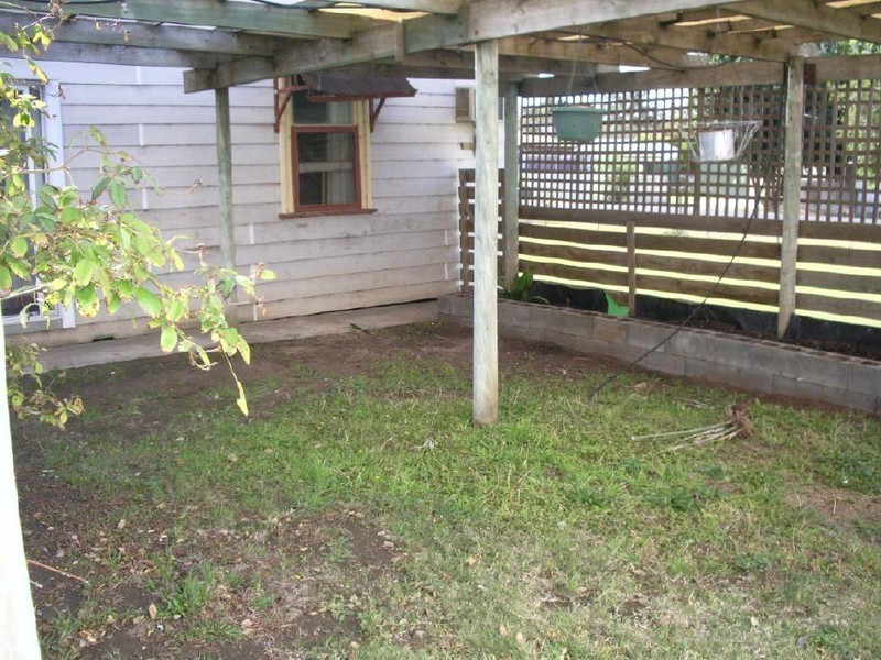 17 Sanderson Street, Mundulla SA 5270