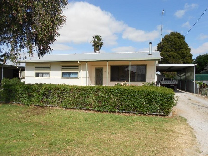 11 English Street, Bordertown SA 5268
