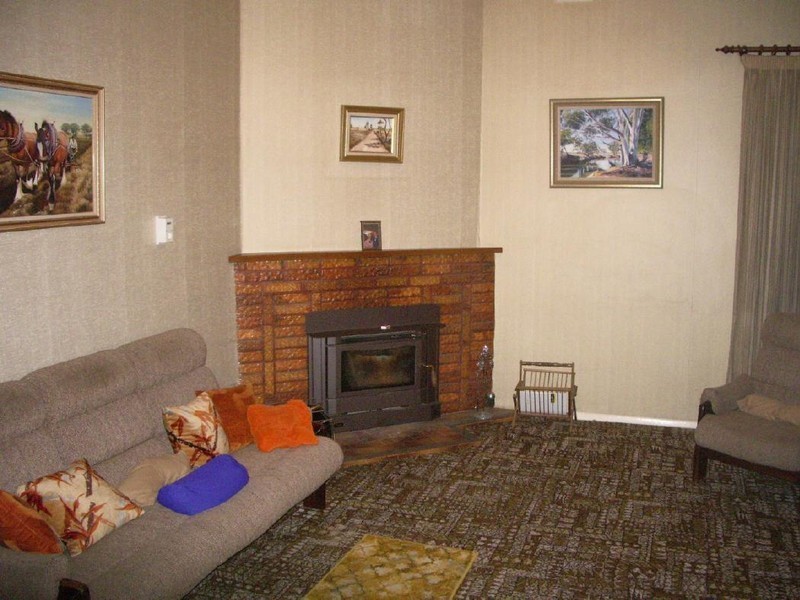 32 Oliver Street, Bordertown SA 5268