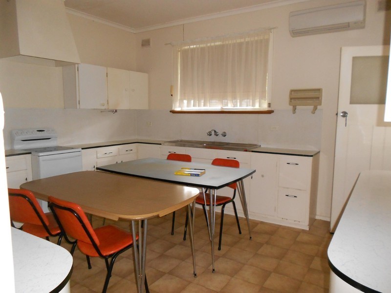 60  West Terrace, Bordertown SA 5268