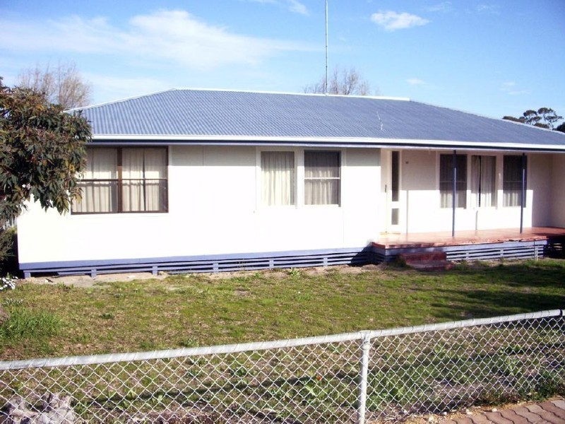 20 Hoare Terrace, Padthaway SA 5271