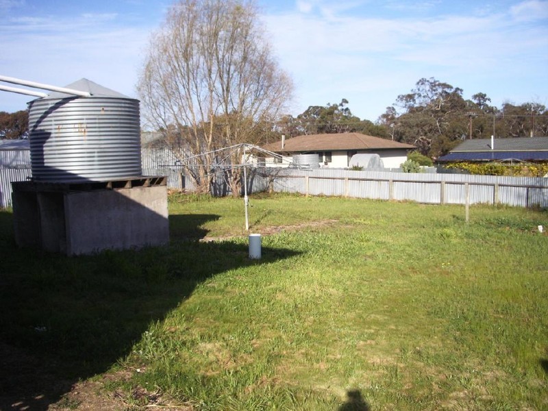 20 Hoare Terrace, Padthaway SA 5271