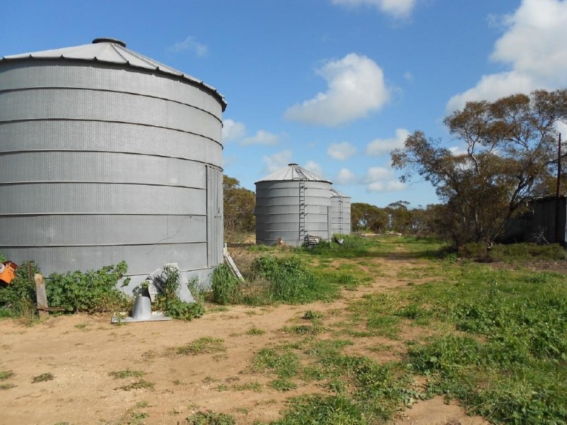 323 Hammat Rd, Lameroo SA 5302