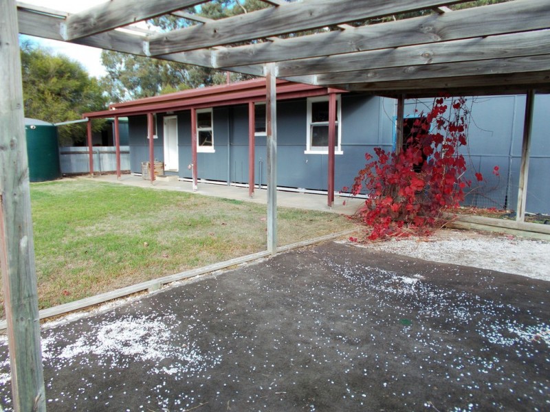 51 Albert Parade, Bordertown SA 5268