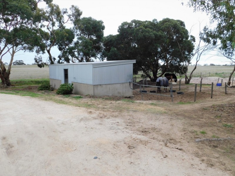 169 OConnell Road, Bordertown SA 5268