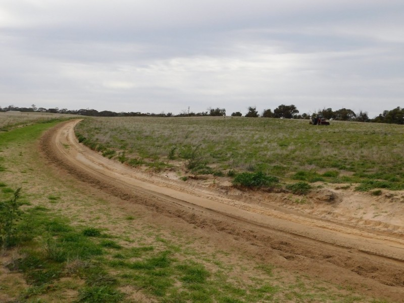 169 OConnell Road, Bordertown SA 5268