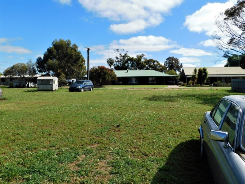 15 Cannawigara Road, Bordertown SA 5268