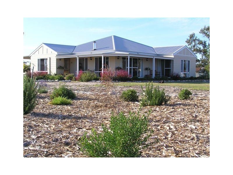 4 Knight Place, Tintinara SA 5266