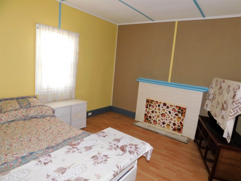 12 Railway Street, Serviceton VIC 3420