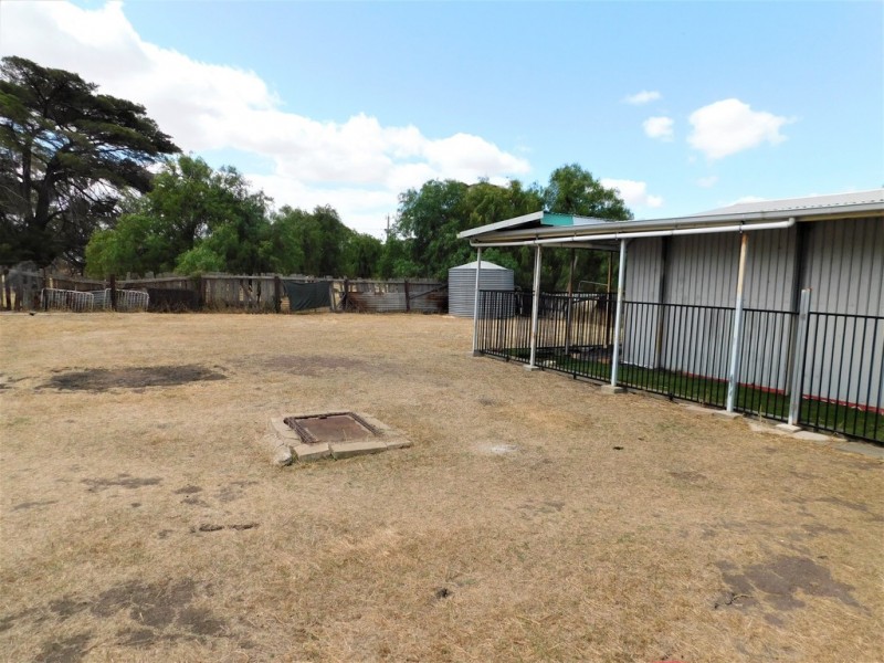 12 Railway Street, Serviceton VIC 3420