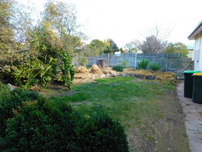 42 Wellington Street, Bordertown SA 5268