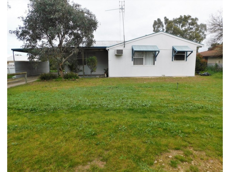 14 Hay Street, Bordertown SA 5268