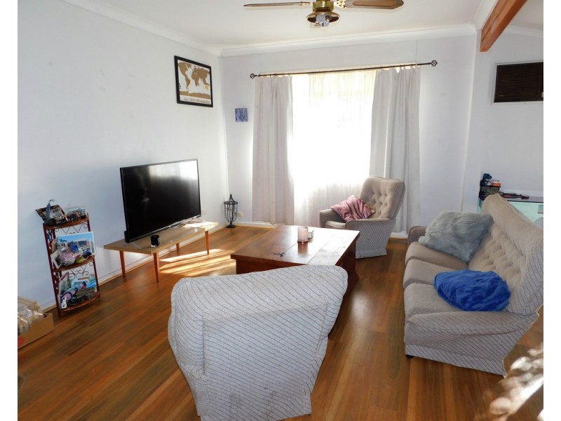 14 Hay Street, Bordertown SA 5268