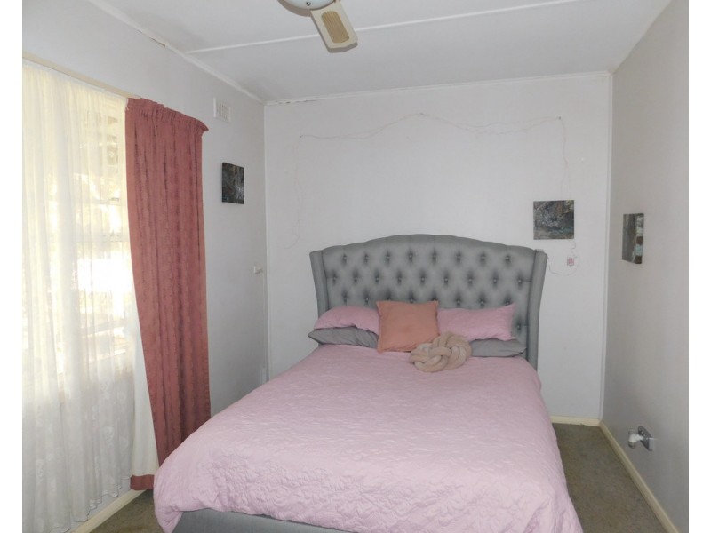 14 Hay Street, Bordertown SA 5268