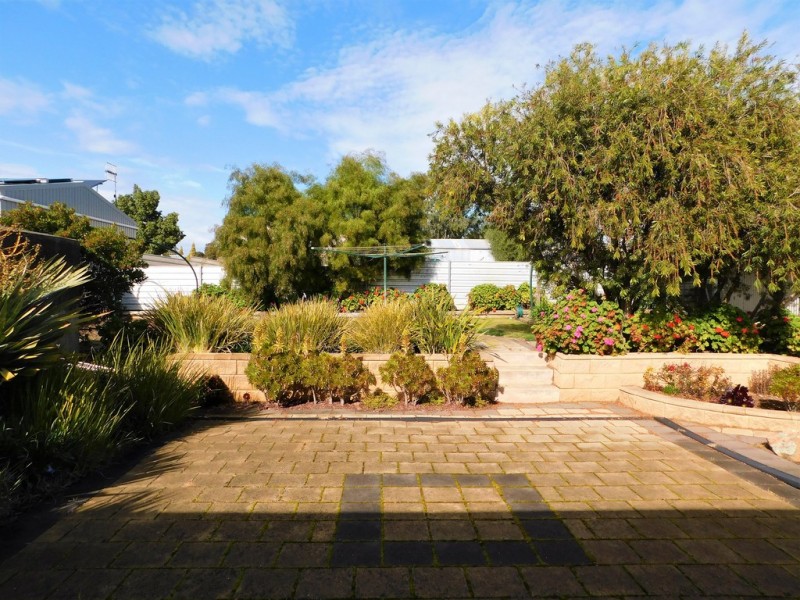 170 Victoria Pde, Bordertown SA 5268