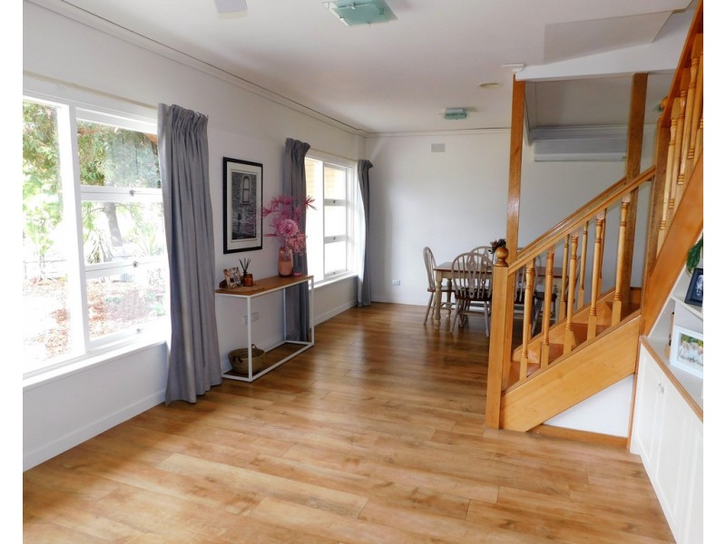 5 Fourth Street, Bordertown SA 5268