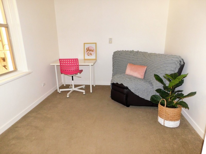 5 Fourth Street, Bordertown SA 5268