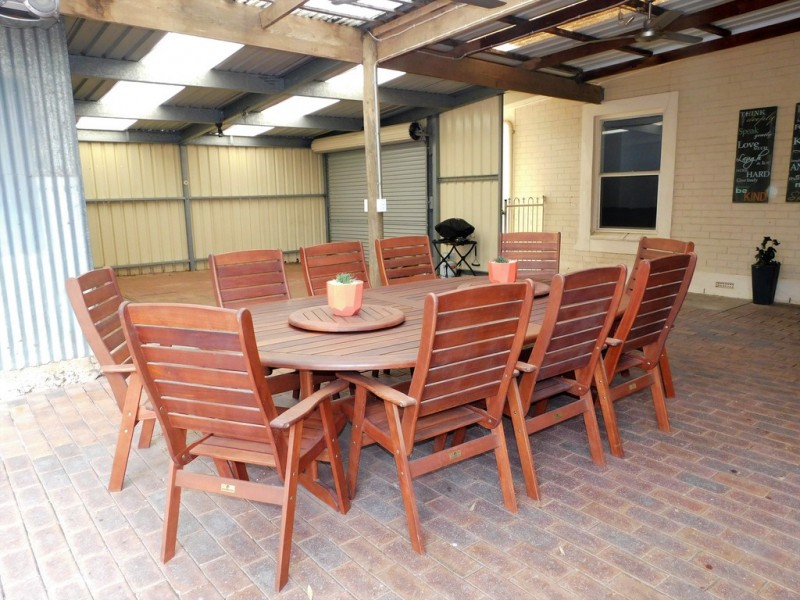 5 Fourth Street, Bordertown SA 5268