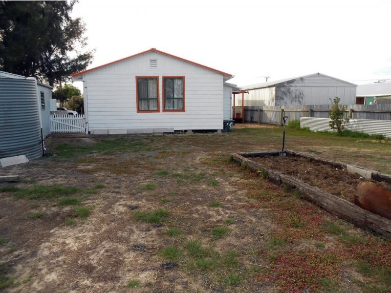 43 Campbell Street, Bordertown SA 5268