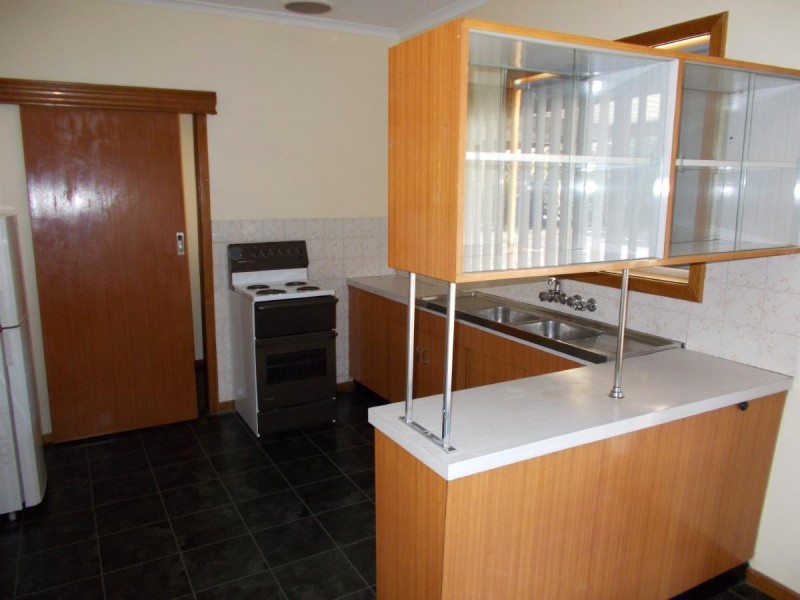 13 Jones Street, Mundulla SA 5270