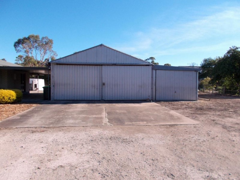 13 Jones Street, Mundulla SA 5270