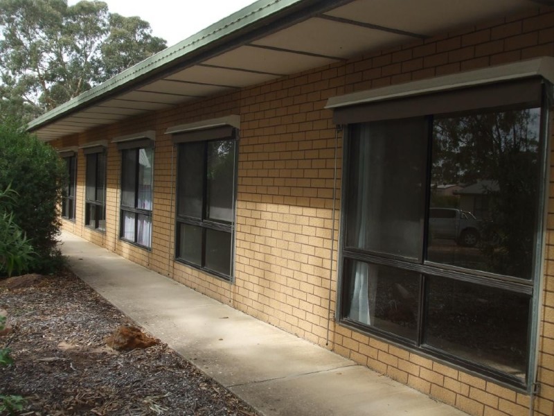 48 Albert Parade, Bordertown SA 5268